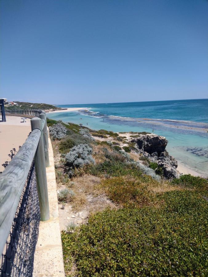 Yanchep Seaside Cottage エクステリア 写真